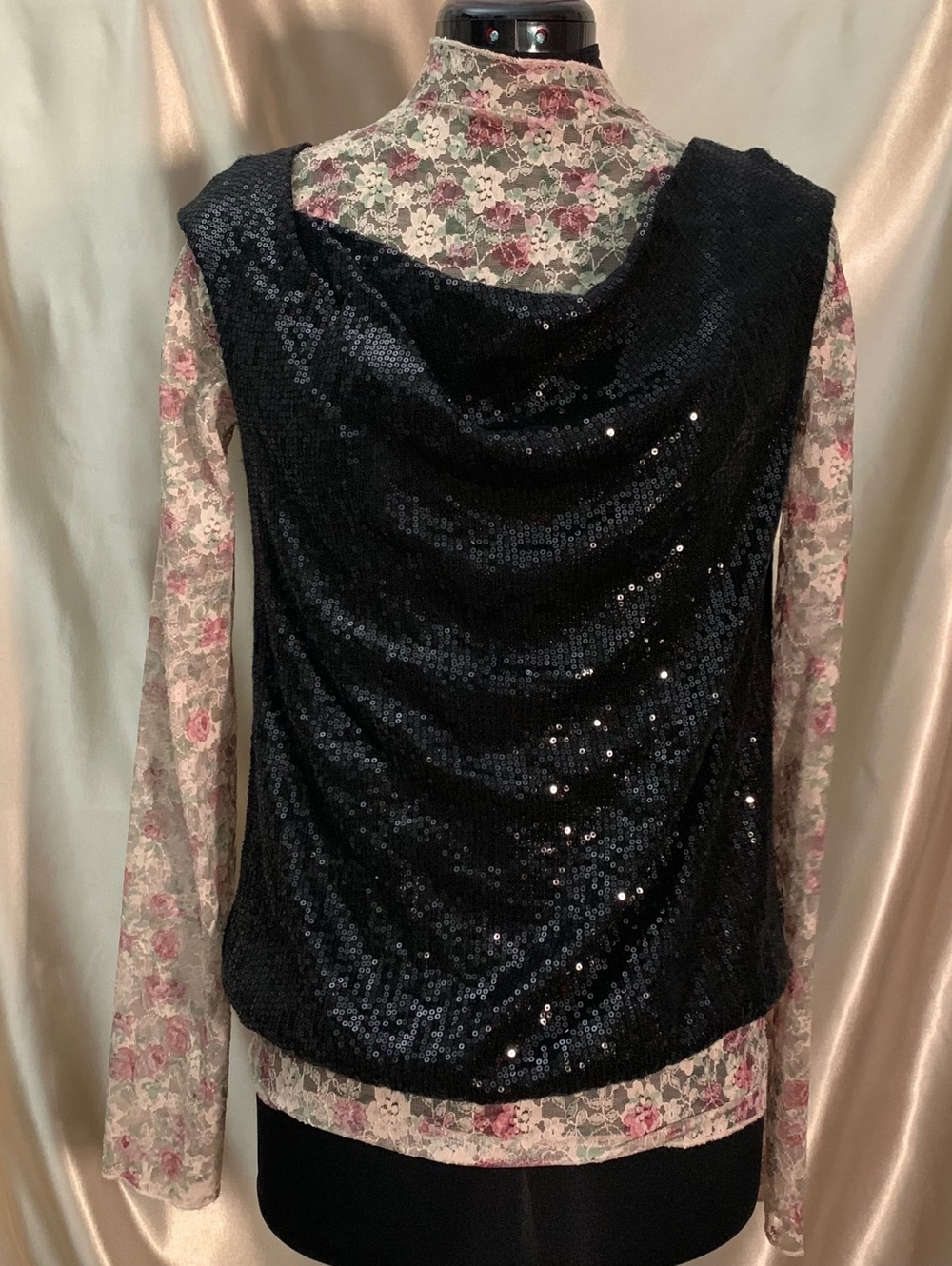 Max Studio Black Sequin Cowl Neck Top Sleeveless Party Club Blouse Y2K Goth